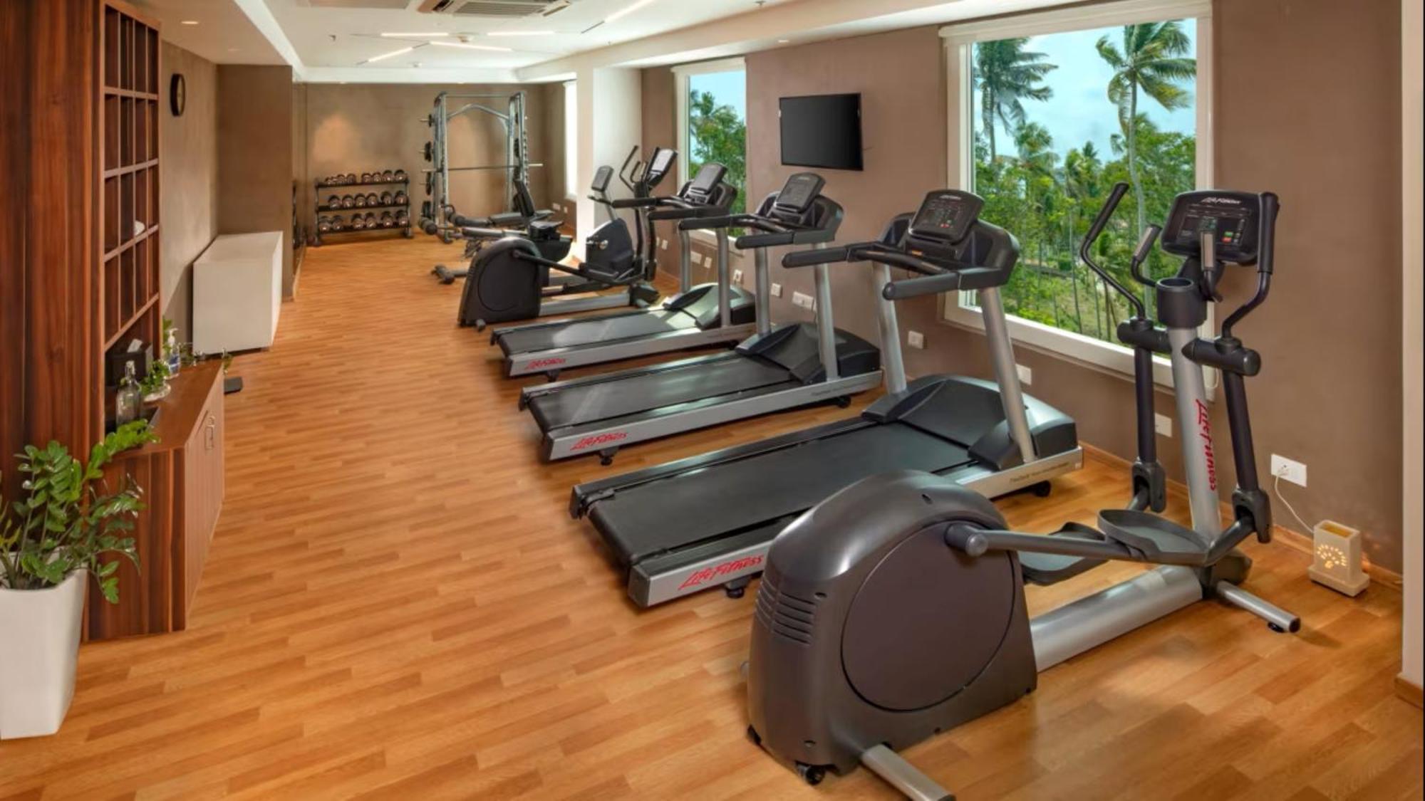 טריואנדרום O By Tamara, Trivandrum מראה חיצוני תמונה The gym at the hotel