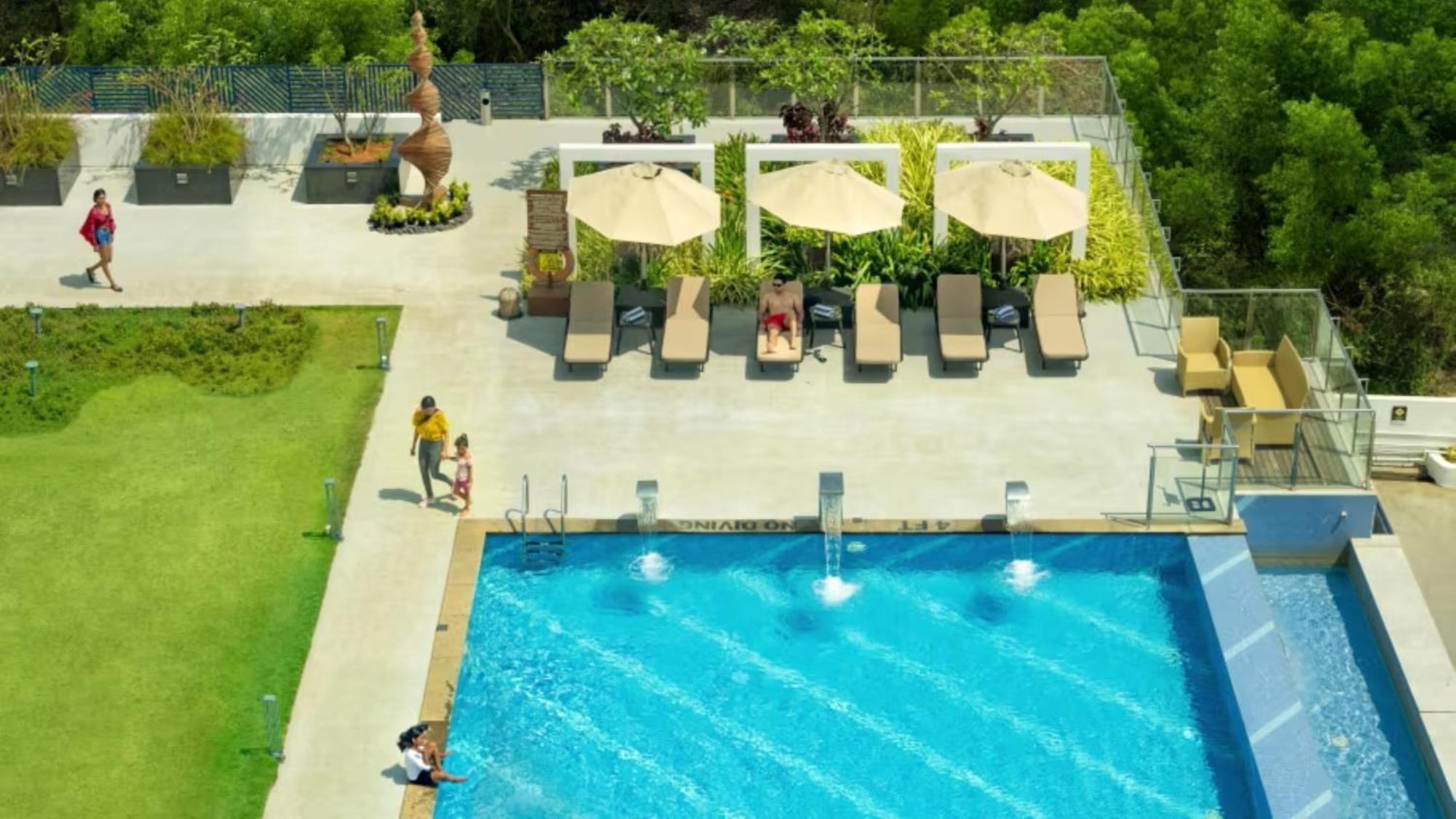 טריואנדרום O By Tamara, Trivandrum מראה חיצוני תמונה The swimming pool at the hotel